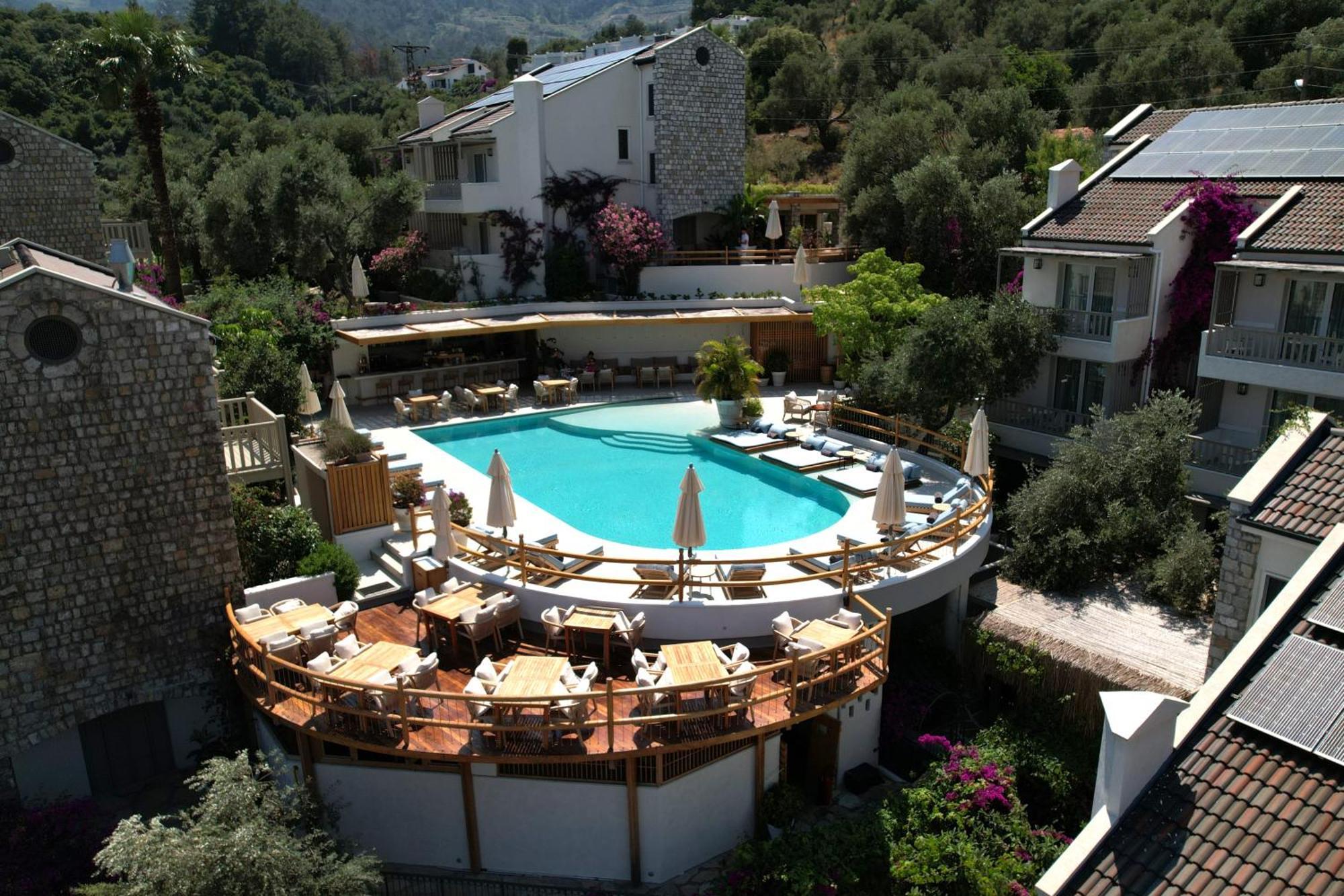Pilos Suites Turunç Bagian luar foto