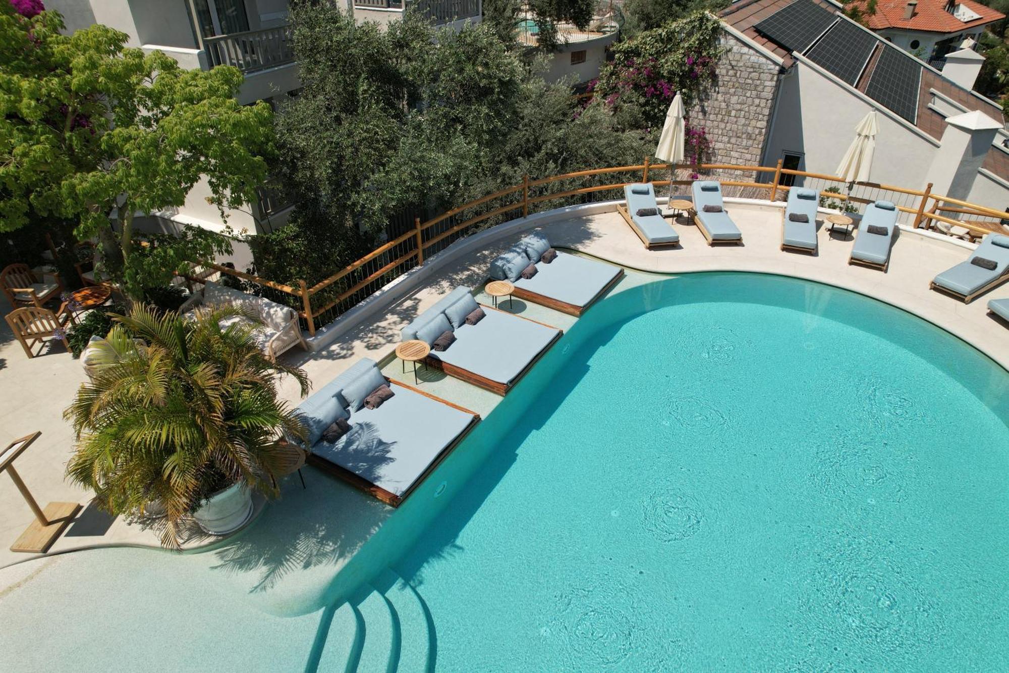 Pilos Suites Turunç Bagian luar foto