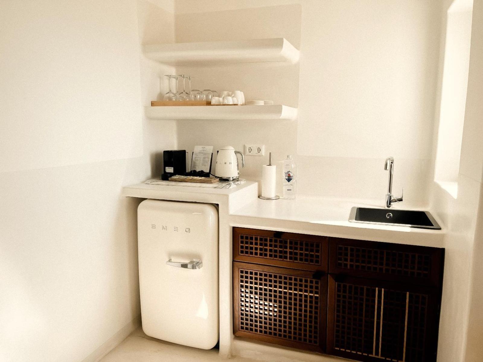 Pilos Suites Turunç Bagian luar foto