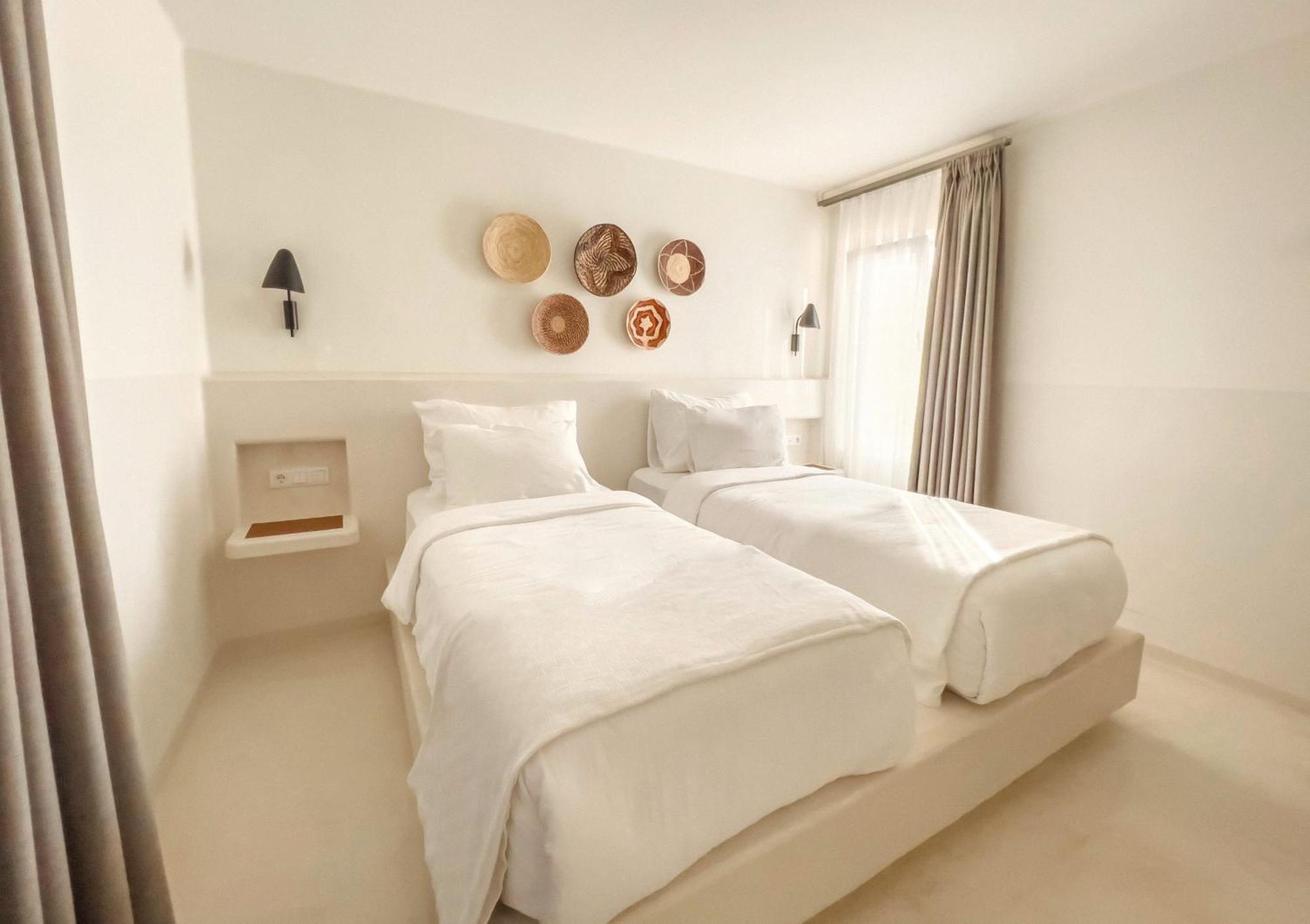 Pilos Suites Turunç Bagian luar foto