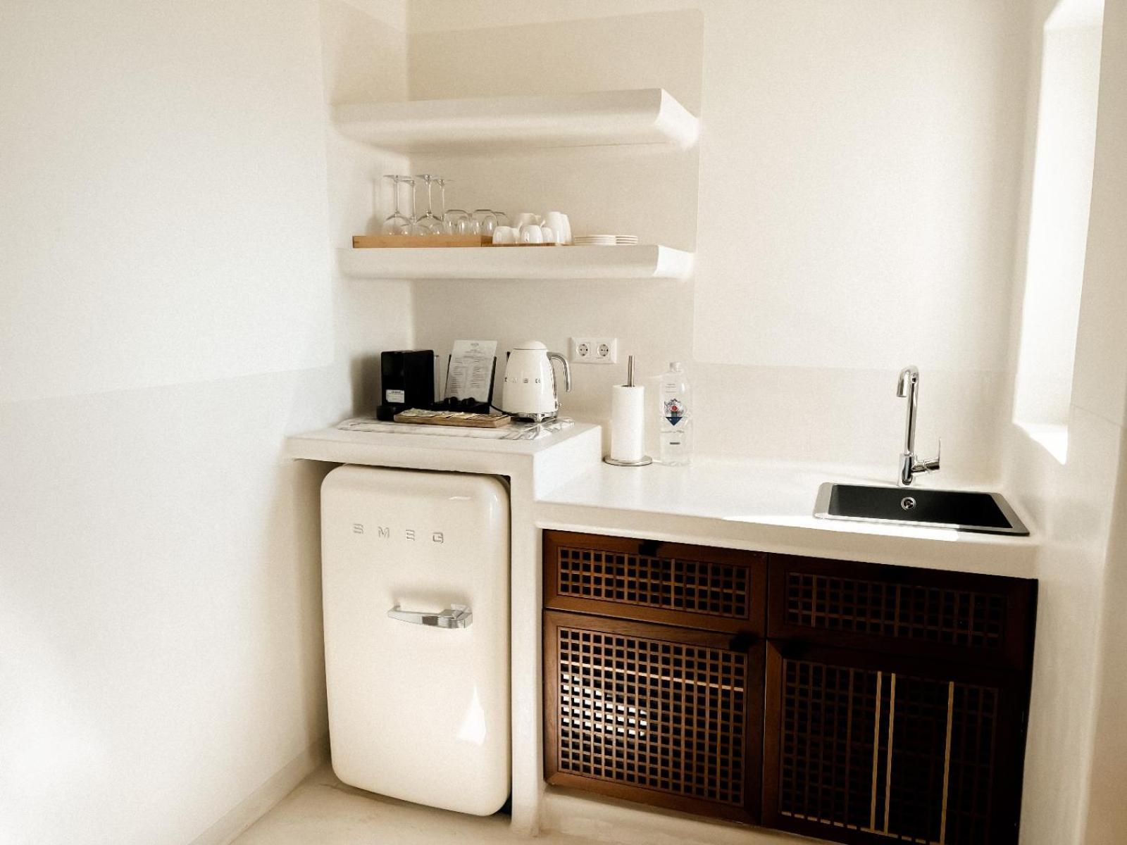 Pilos Suites Turunç Bagian luar foto