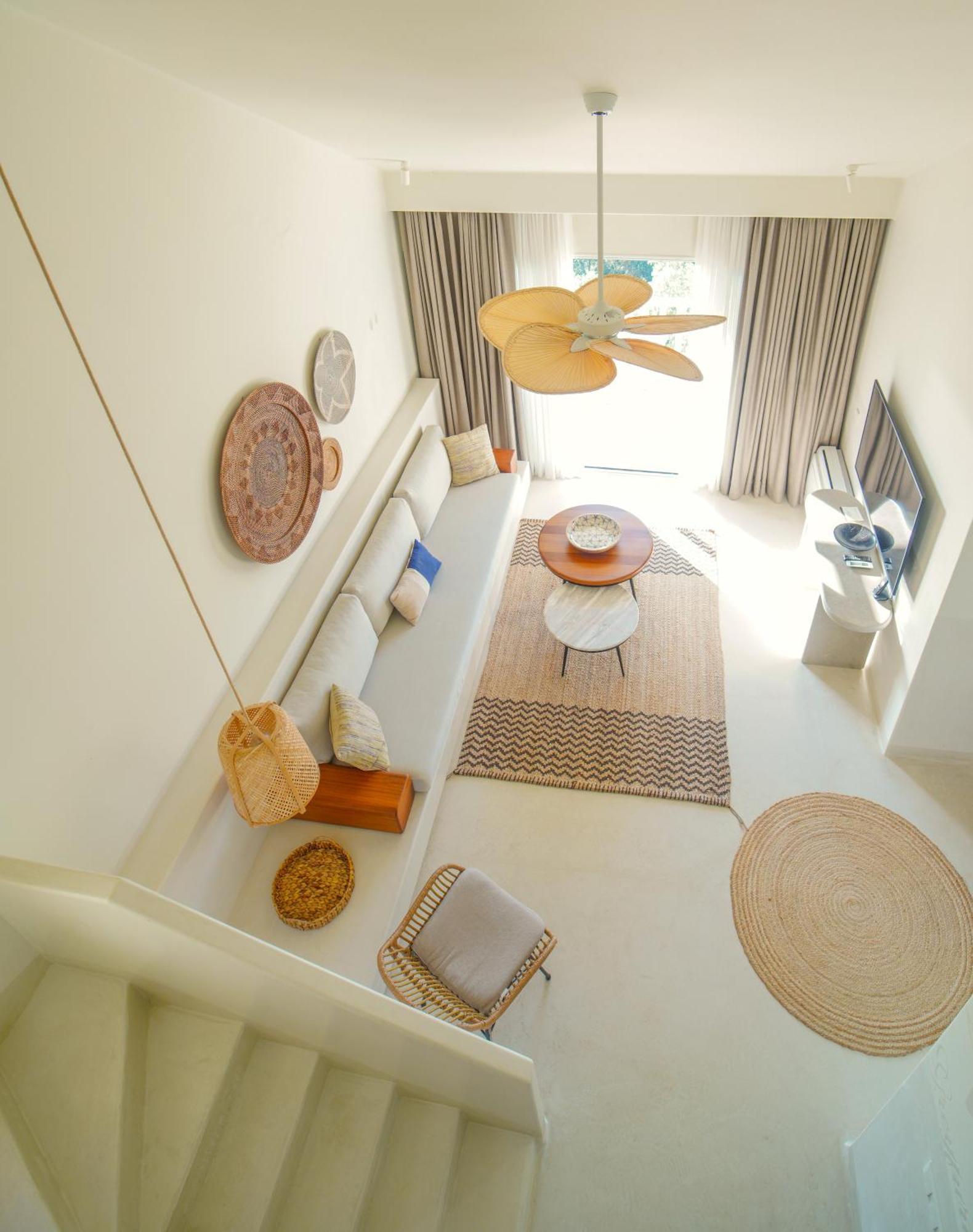 Pilos Suites Turunç Bagian luar foto